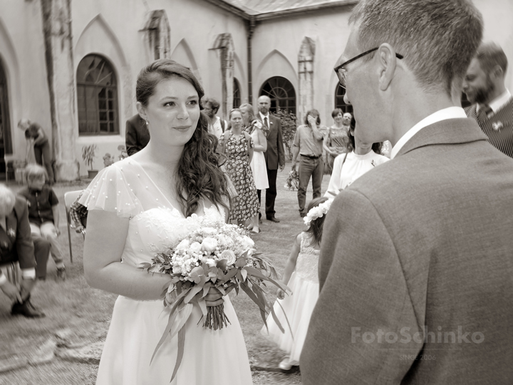 06 | Vlaďka & Bohumil | Svatební fotografie Klášter Zlatá Koruna