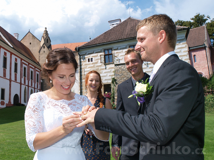 11 | Tereza & Tomáš | Svatební fotografie Zlatá Koruna