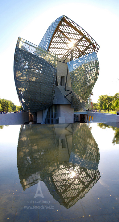 28 | Fondation Louis Vuitton | Paris | FotoSchinko