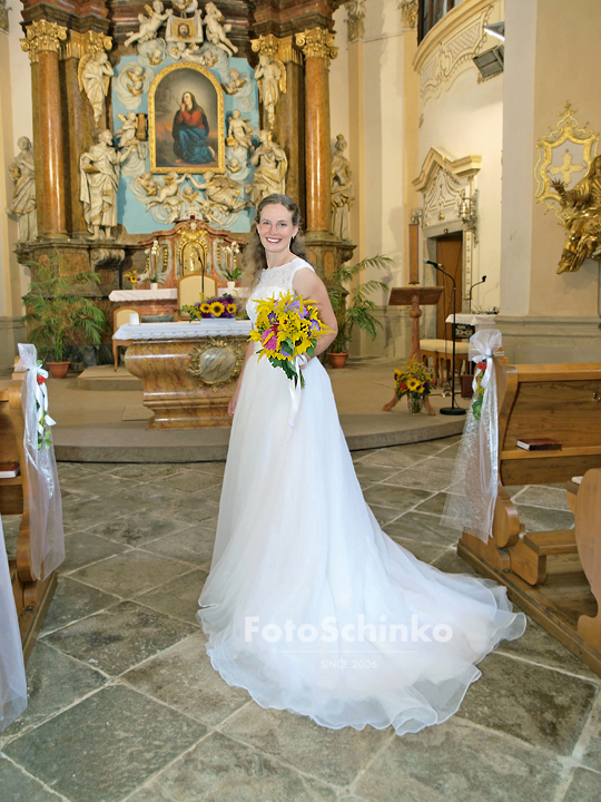 16 | Lenka & Mikuláš | Svatební fotografie kostel Dobrá Voda