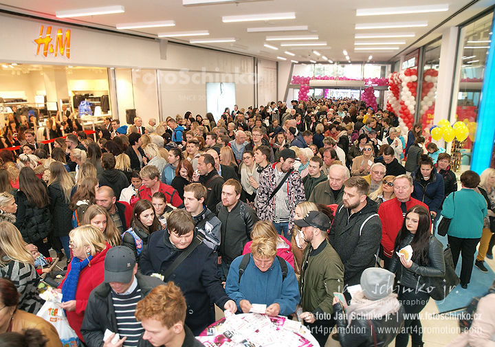 03 | IGY Grand Opening | FotoSchinko