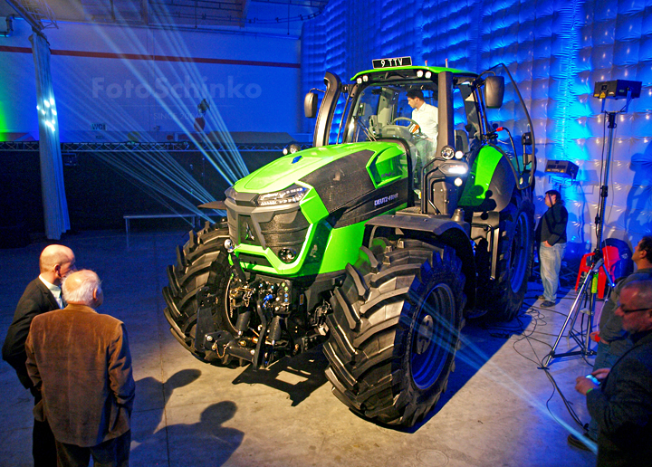 14 | Deutz-Fahr Show | FotoSchinko