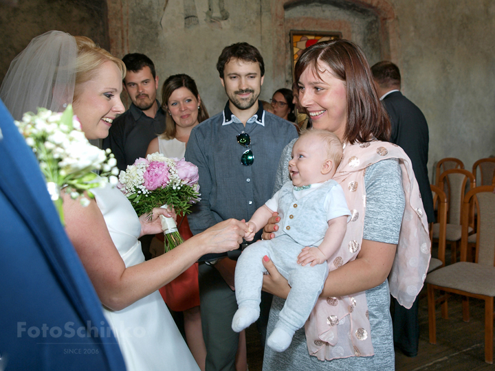 06 | Eliška & Jiří | Svatební fotografie Český Krumlov | FotoSchinko