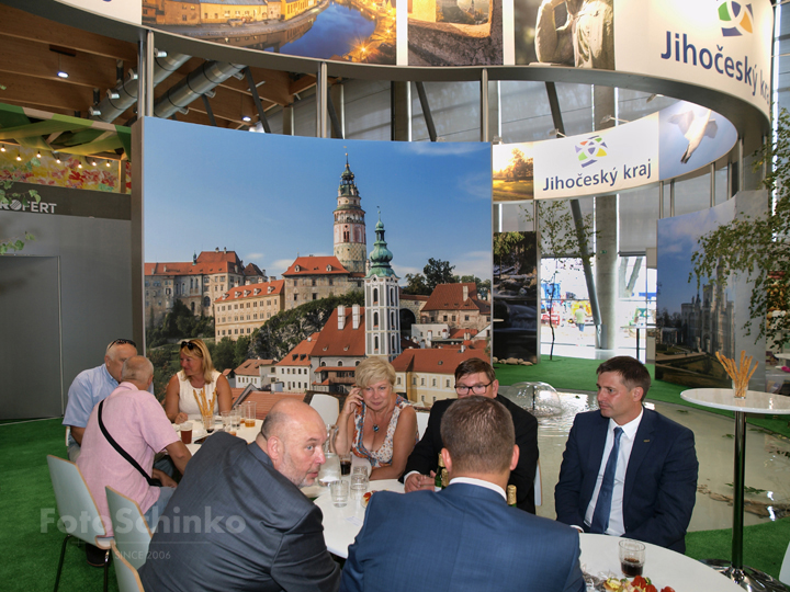 15 | Země Živitelka | zahájení | České Budějovice