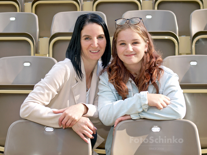 01 | Portrét Martina & Terezka | Zámek Český Krumlov | FotoSchinko