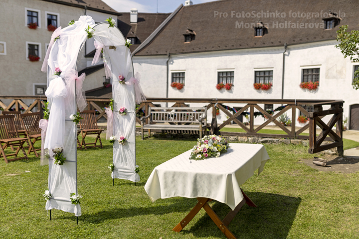 09 | Svatba Veronika & Josef | Nové Hrady | FotoSchinko