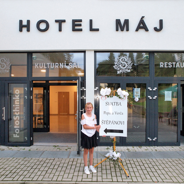 20 | Svatba Veronika & Josef | Nové Hrady | Hotel Máj | FotoSchinko