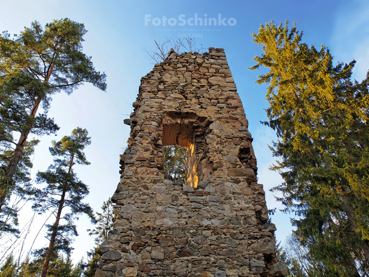 02 | Hrad Louzek | FotoSchinko