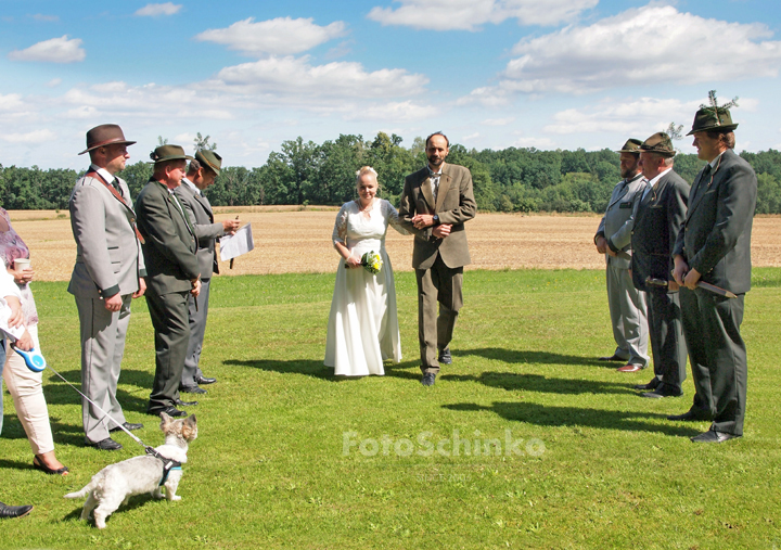 09 | Svatba Petra & Zdeněk | Hájovna Nedabyle | FotoSchinko