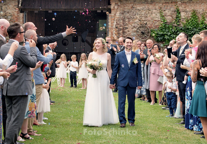 16 | Svatba Marta & Miloslav | Černice | FotoSchinko