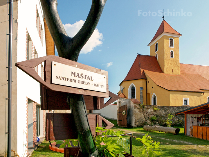 20 | Svatba Marta & Miloslav | Černice | FotoSchinko