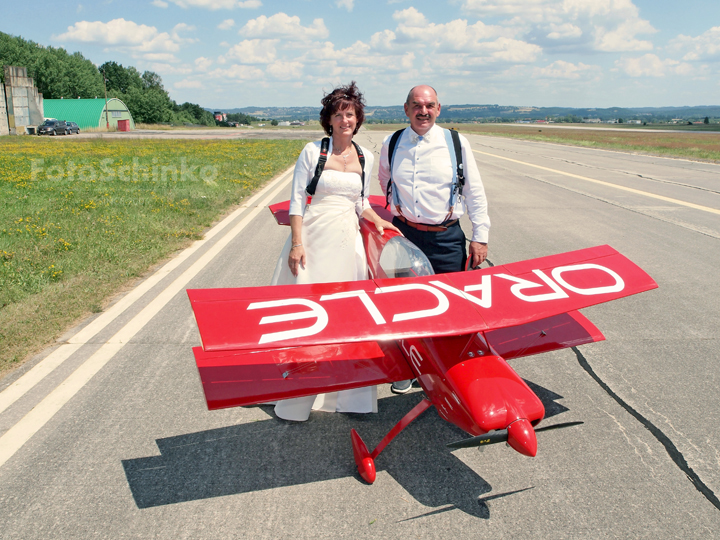 36 | Svatba Erika & František | Letiště České Budějovice | FotoSchinko