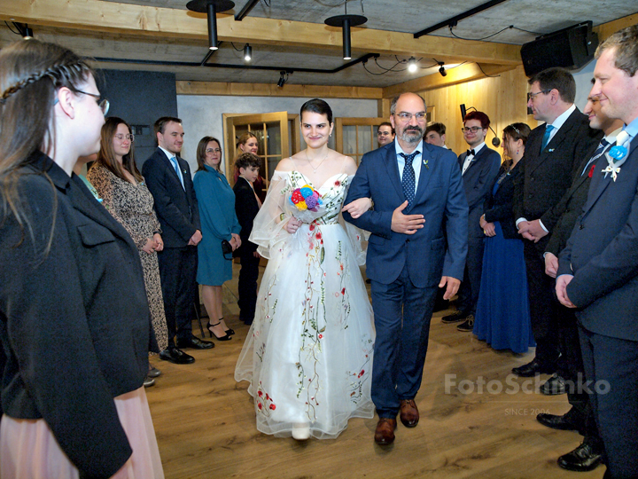 11 | Svatba Daniela & Dominik | Hamr Dívčí Kámen | FotoSchinko