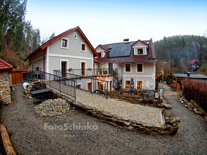 40 | Svatba Daniela & Dominik | Hamr Dívčí Kámen | FotoSchinko