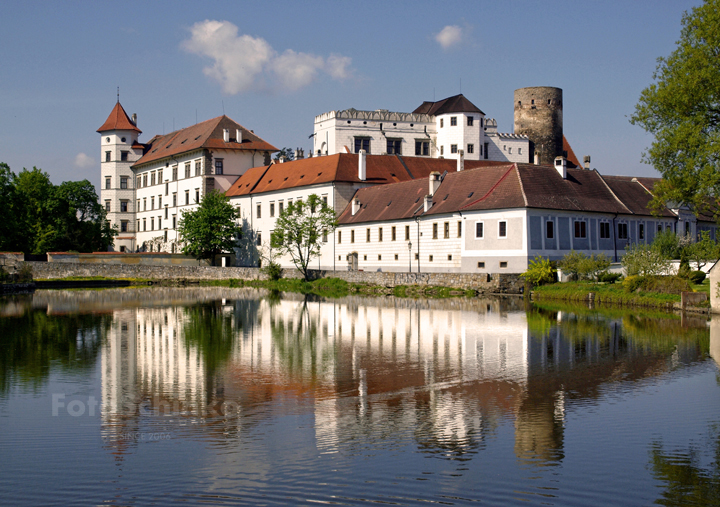 01 | Svatba Alex & Alex | Hrad a zámek Jindřichův Hradec | FotoSchinko