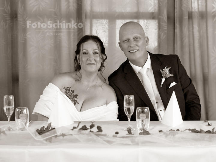23 | Svatba Monika & Štěpán | Zámek Pluhův Žďár | FotoSchinko