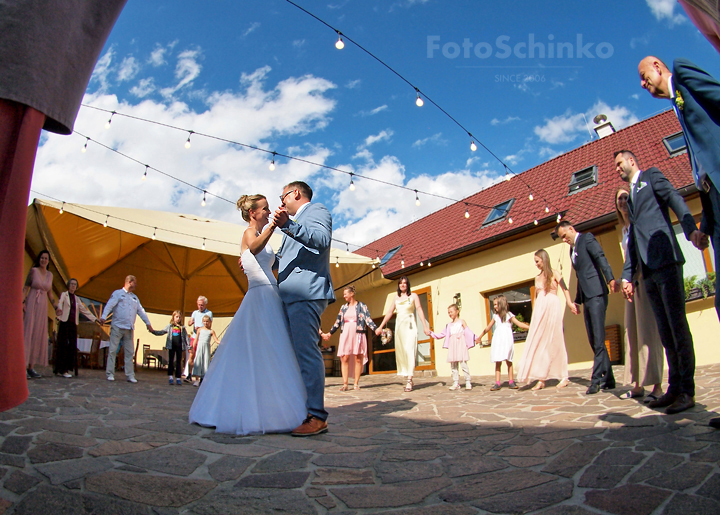 47 | Svatba Edita & Matěj | Statek U Drsů | Debrník | FotoSchinko