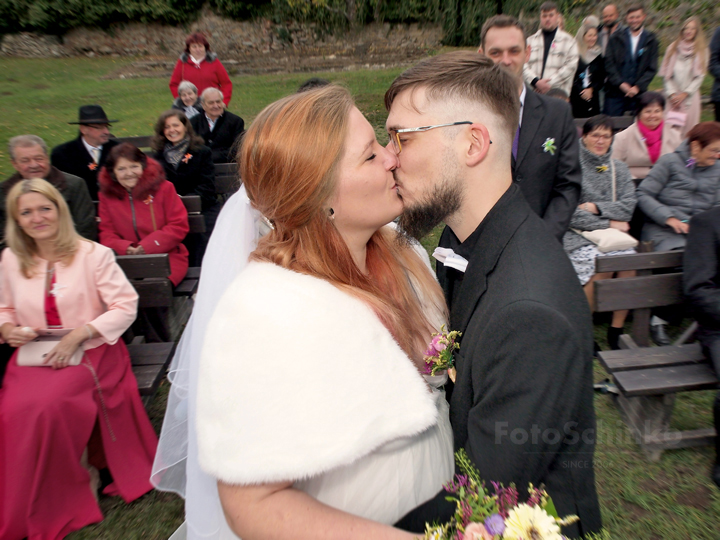 09 | Svatba Petra & David | Zámek Vimperk | FotoSchinko